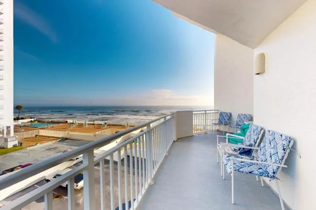 Photo - 3047 S Atlantic Ave Apartment