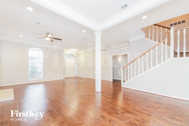 Foto del edificio - 3152 Bourbon St Cir