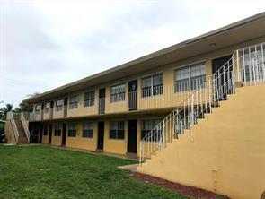 Foto principal - 335 SW 20th St