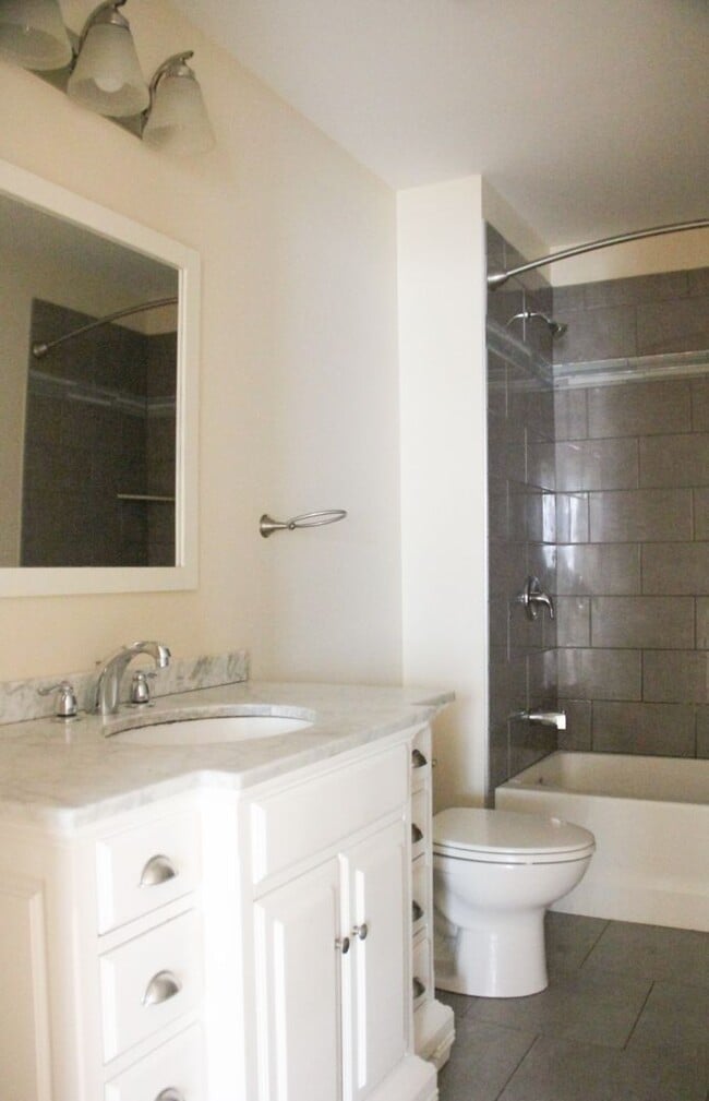 Foto del edificio - 57 Hyde St