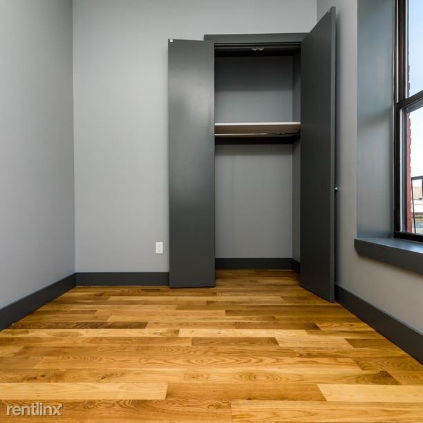 Foto del edificio - 607 Seneca Ave