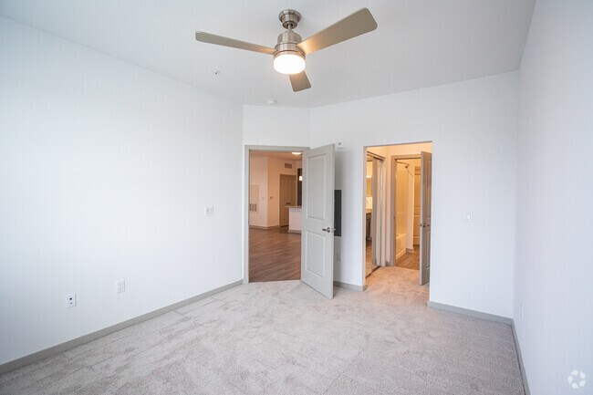 Birch- 1BR, 1BA - Center West Apartments