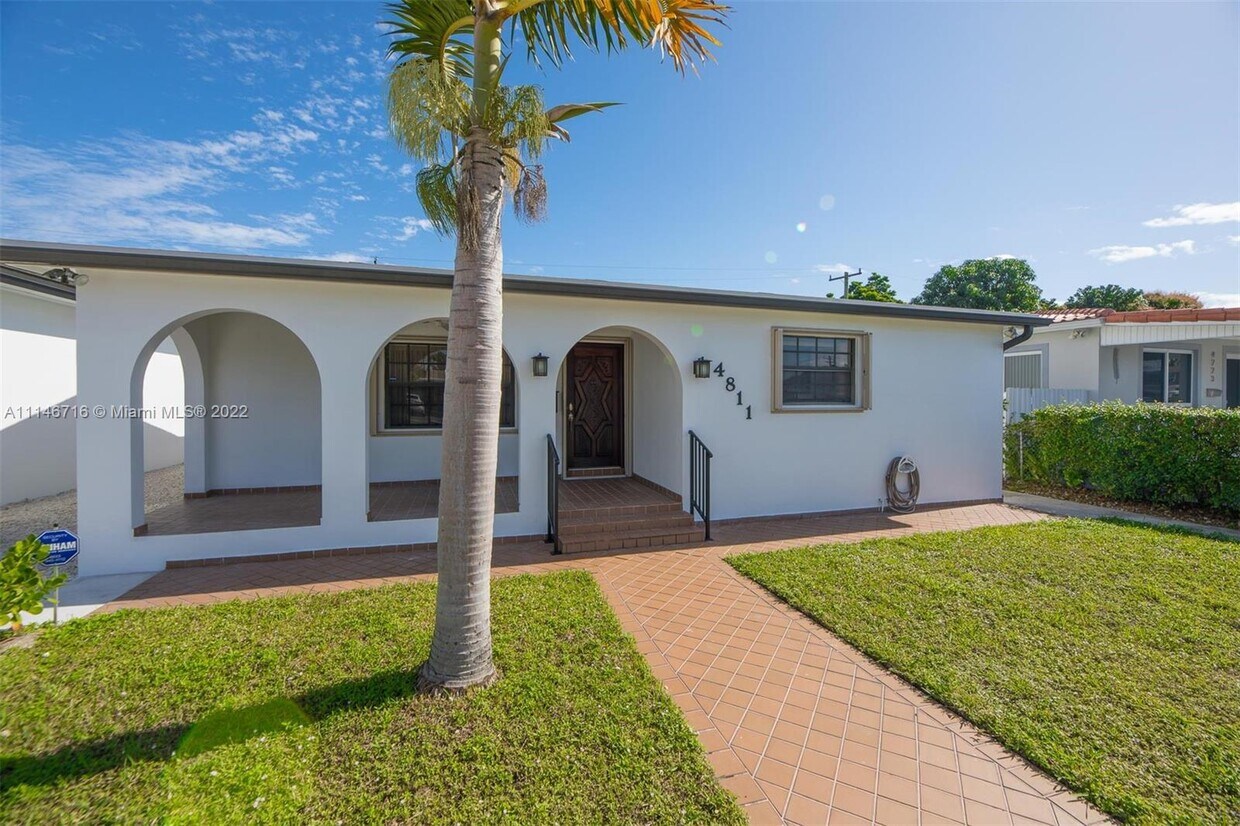 4811 E 9th Ln, Hialeah, FL 33013 House Rental in Hialeah, FL