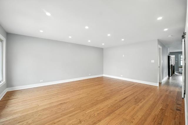 Foto del edificio - 7441 N Oriole Ave