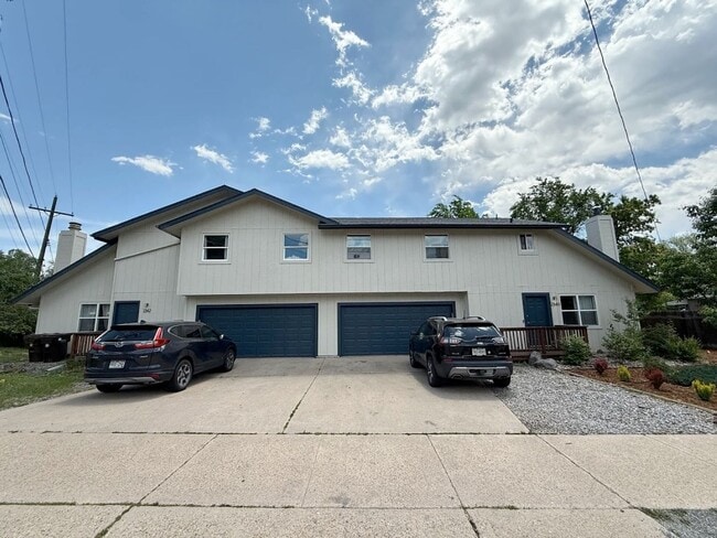 Photo - Spacious 3BR + Bonus Room / Office – Garag... House