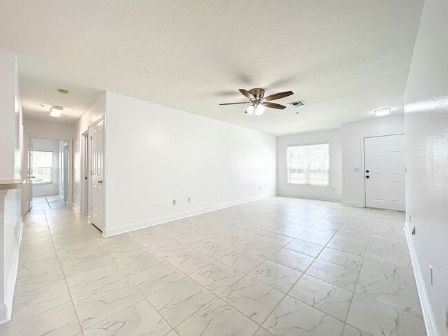 Building Photo - 6524 Swissco Dr