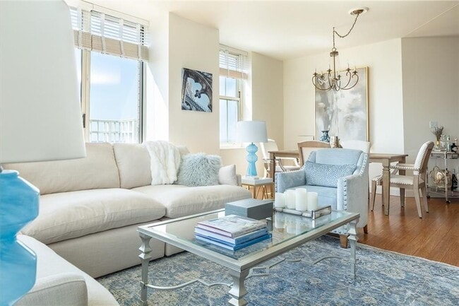 Building Photo - 1 W Exchange St