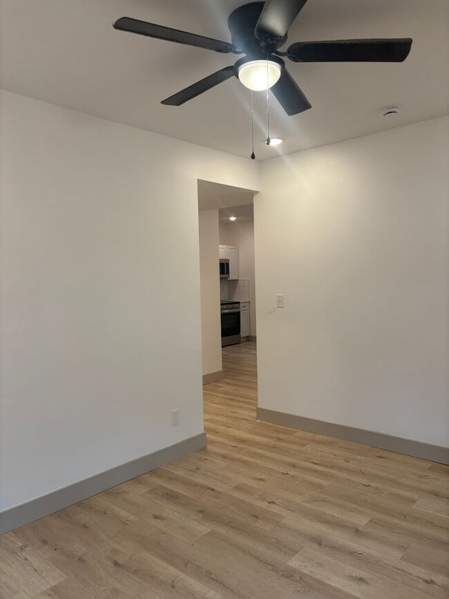 Building Photo - 308 W Worley St