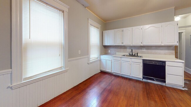 Foto del edificio - 8 Olmstead St