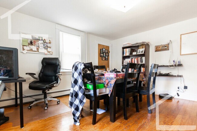 Building Photo - 4 O'Neil Pl