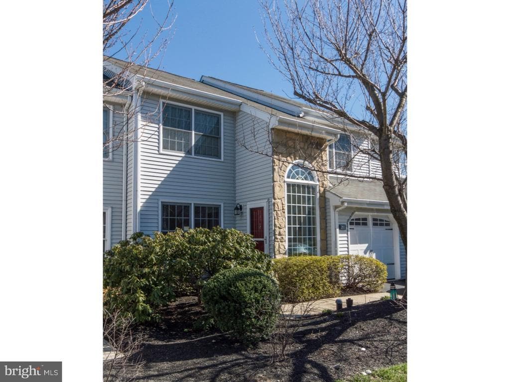 Primary Photo - 293 Carmen Dr