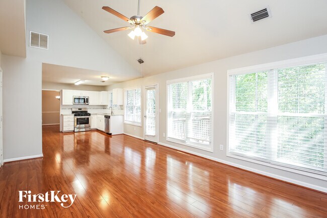 Building Photo - 3385 Palisade Lake Dr