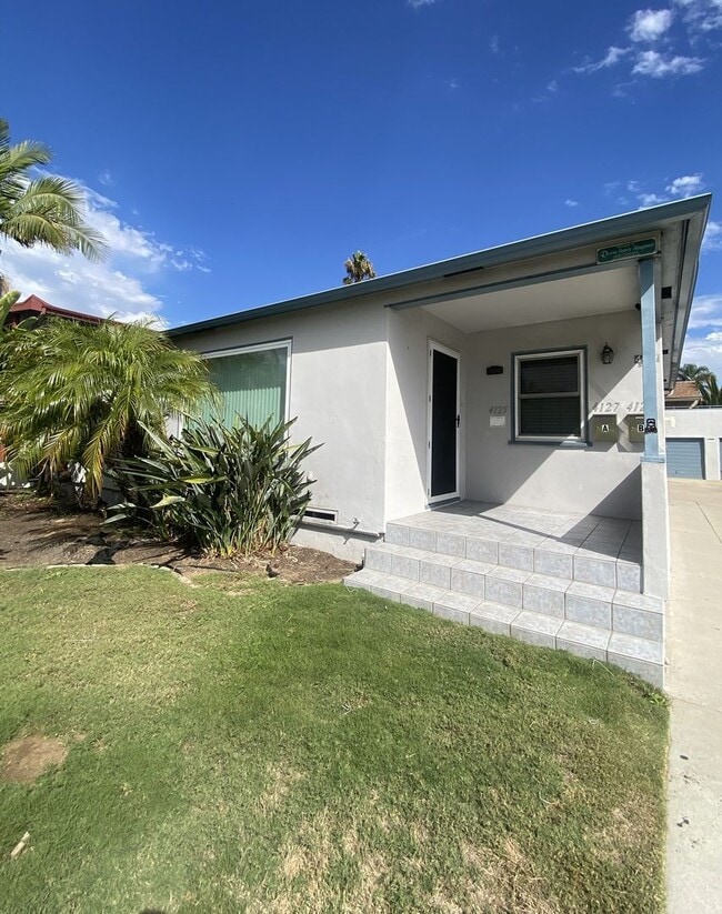 Building Photo - m529 - Mann