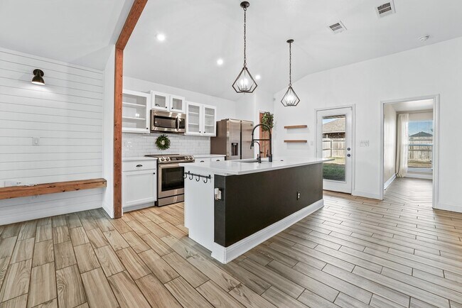 Foto del edificio - 1209 E 89th St