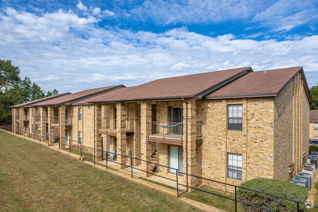 Foto del edificio - Chevy Chase Apartments