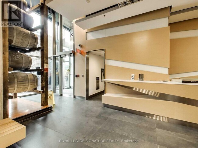 Photo du bâtiment - 390 Cherry St