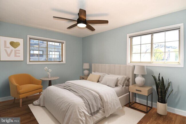 Foto del edificio - 718 Park Rd NW