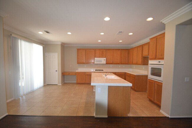 Building Photo - 7032 Cedar Creek Rd