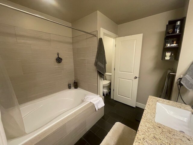 Foto del edificio - 13424 Purple Ash Ln