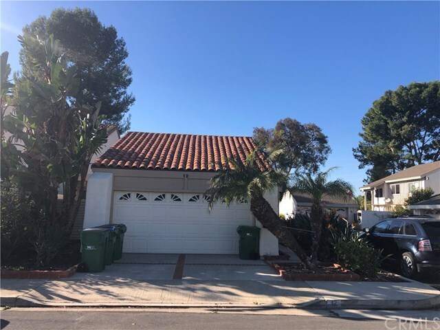 Building Photo - 12 Redwood Tree Ln