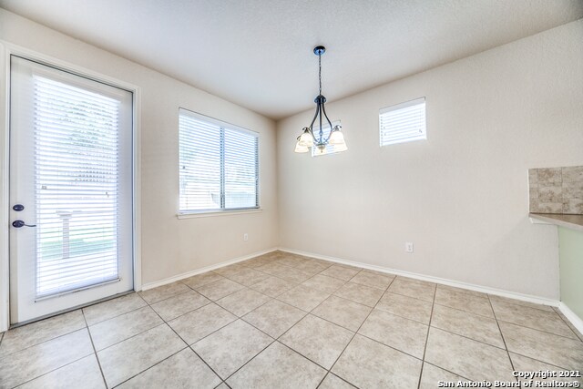 Building Photo - 1407 Nicholas Manor