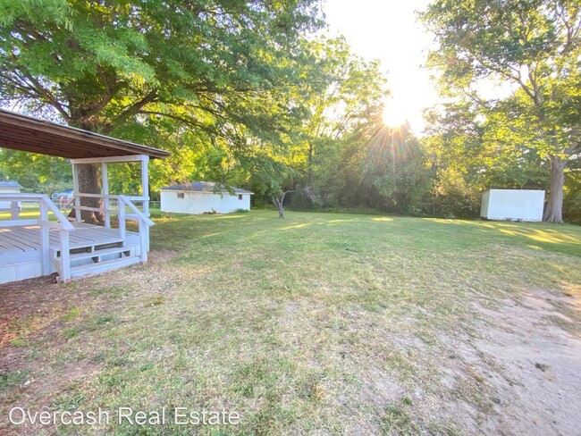 Building Photo - 3 br, 1.5 bath House - 8246 Unity Church Road