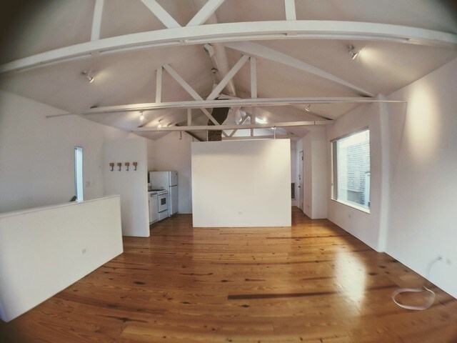 Foto del edificio - 726 W 18th St