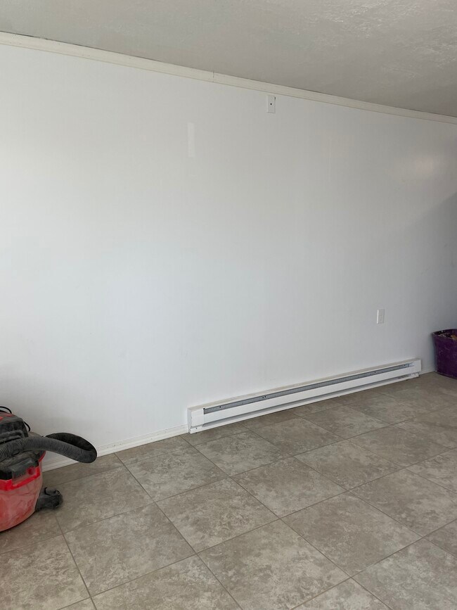 Building Photo - 268 N Ocotillo Dr
