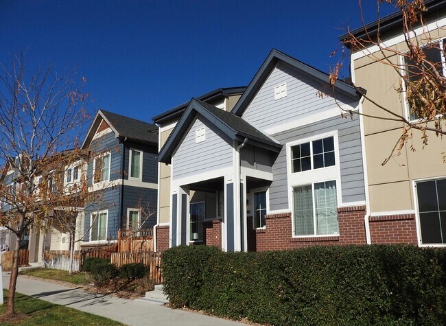 Foto del edificio - Central Park Town Home for Rent!