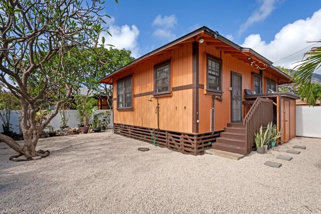 Building Photo - 84-973A Hana Street