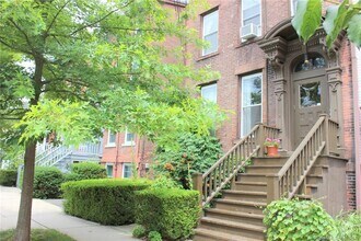 Building Photo - 151 Bradley St