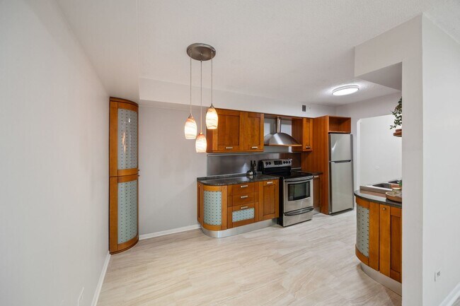 Foto del edificio - 900 Casey Ct