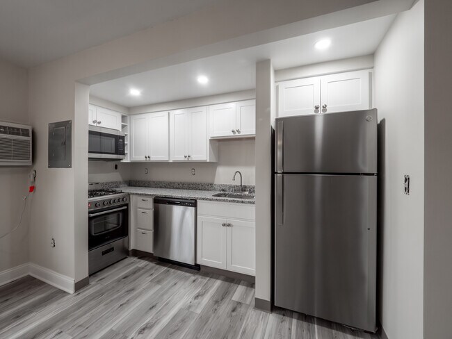 320-B9 - The Courtyards at Sewickley - South