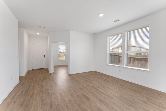 Foto del edificio - 25718 Merino Ct