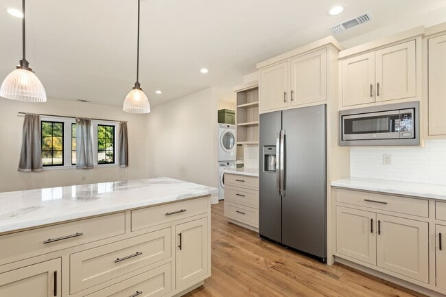 Building Photo - Gorgeous 2 bed, 2 bath home in Lincoln, CA