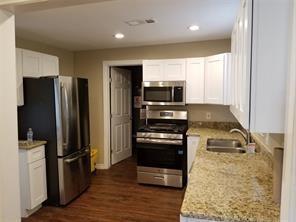 Building Photo - 5617 Shiloh Dr