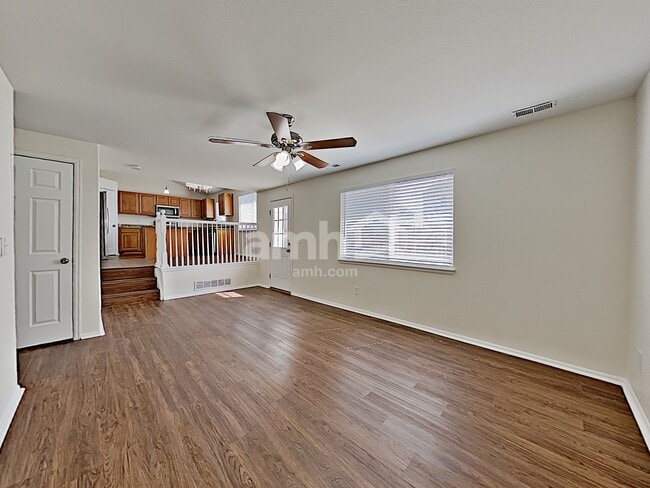 Foto del edificio - 14592 E 52nd Ave