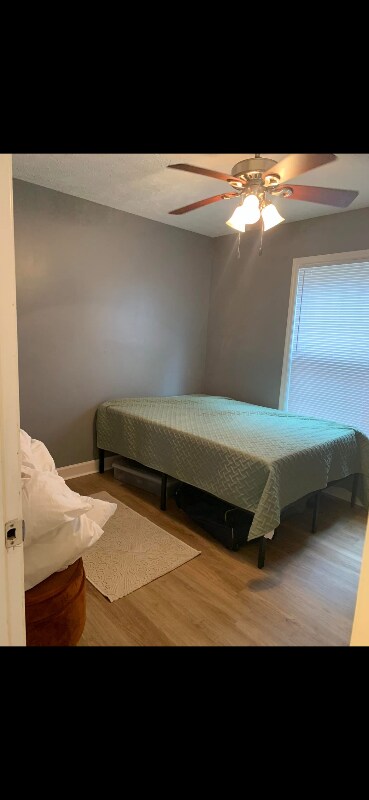 Foto del edificio - 412 Mangum Ct