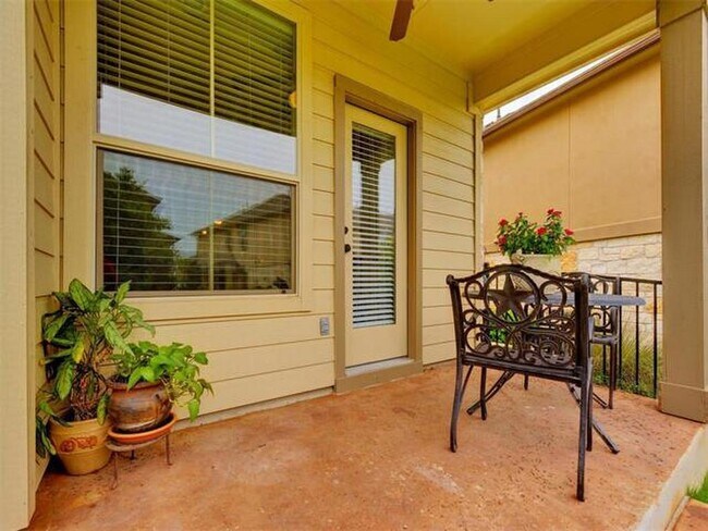 Foto del edificio - 14001 Avery Ranch Blvd