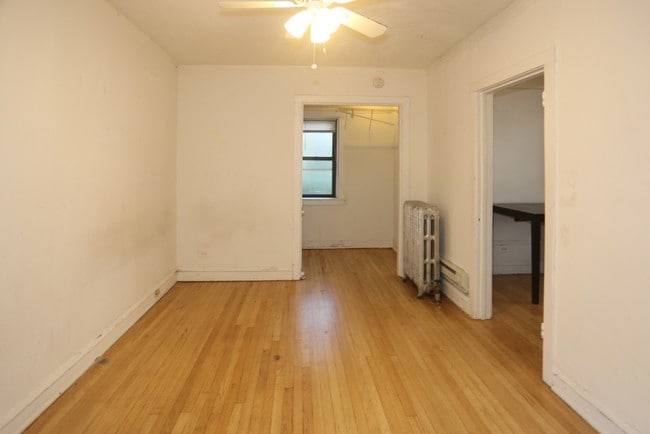 Building Photo - 2239 N Bissell St