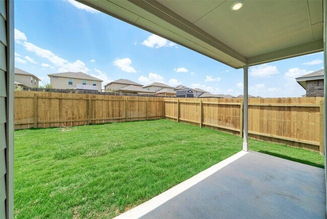 Building Photo - 108 Montego St