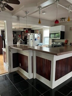 Foto del edificio - 2221 WI-83