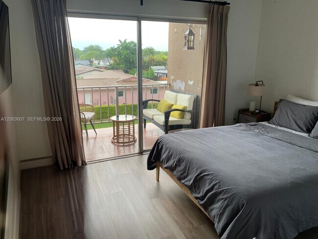 Foto del edificio - 9437 SW 76th St