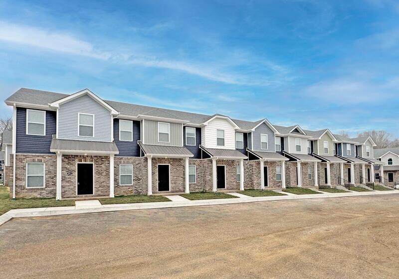 Foto principal - 1115 Hillwood Dr