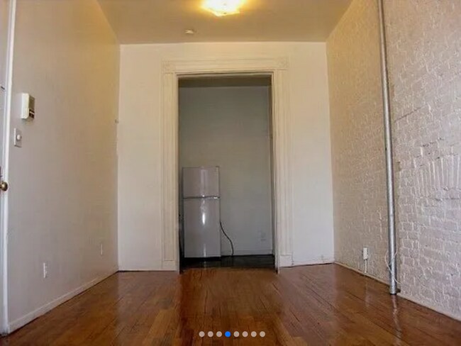Foto del edificio - 359 Pleasant Ave