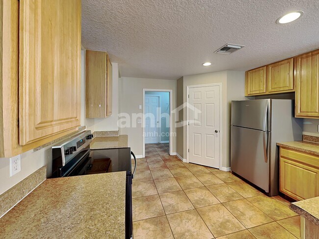 Foto del edificio - 315 Morningview Dr