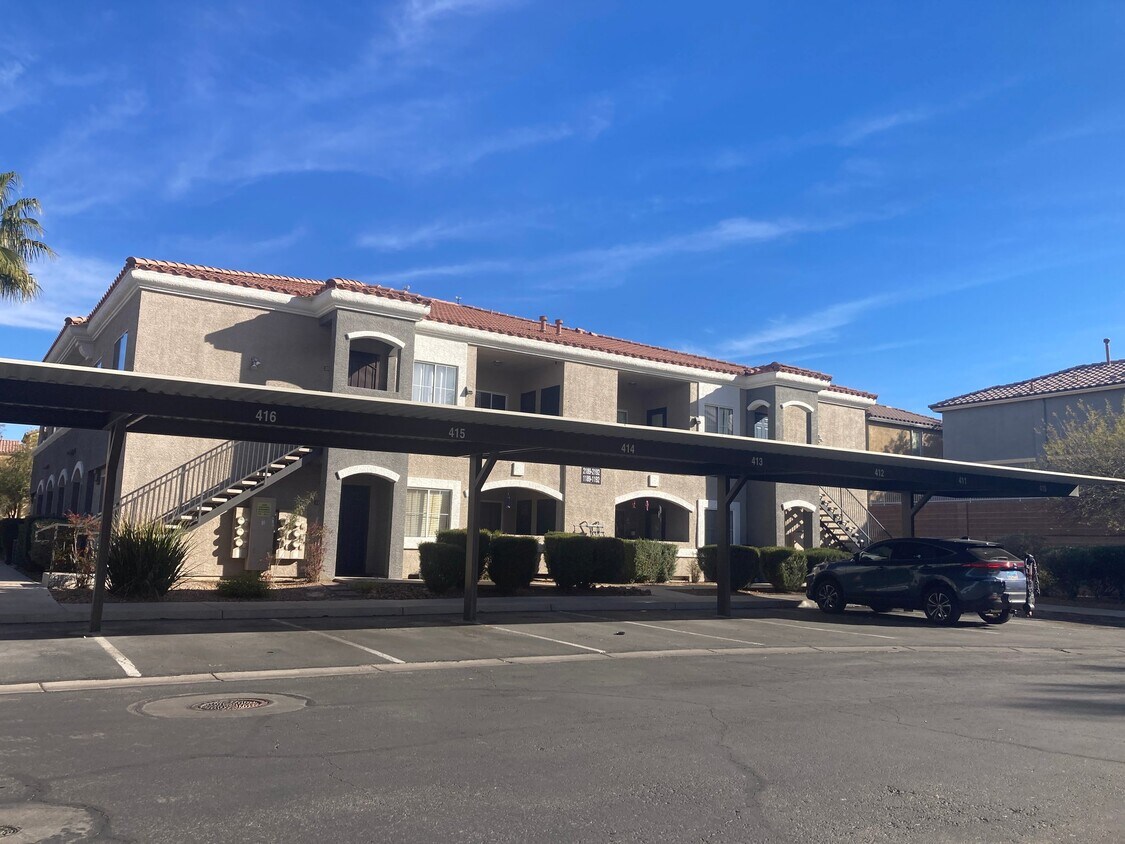 Foto del edificio - 10245 S Maryland Pkwy