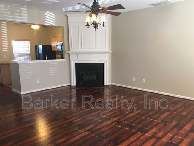 Foto del edificio - 5109 Obion Ct