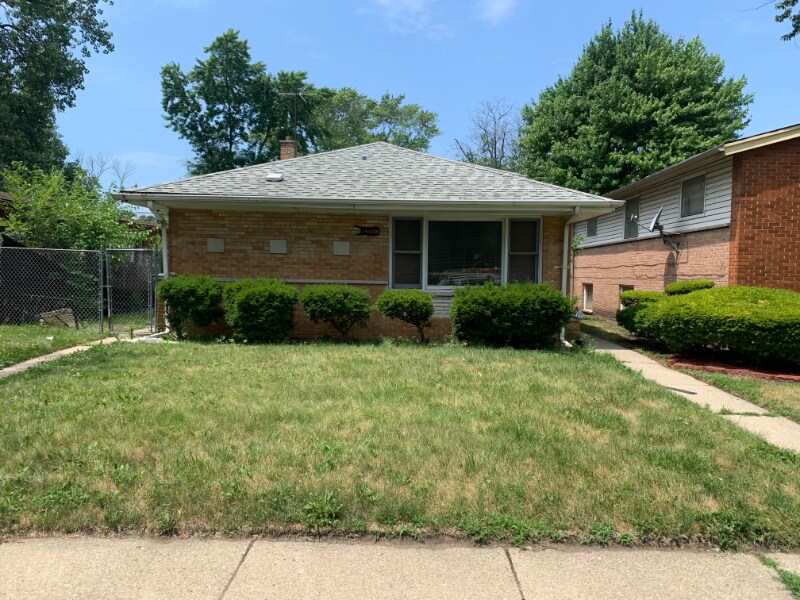 Primary Photo - 14608 Dorchester Ave