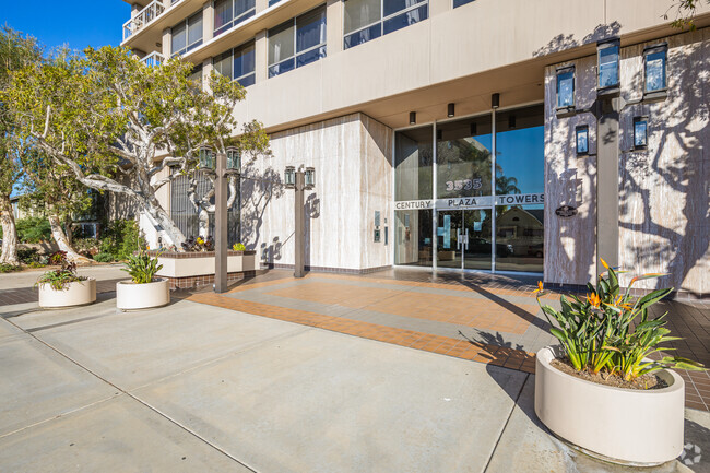 Building Photo - Century Plaza Towers